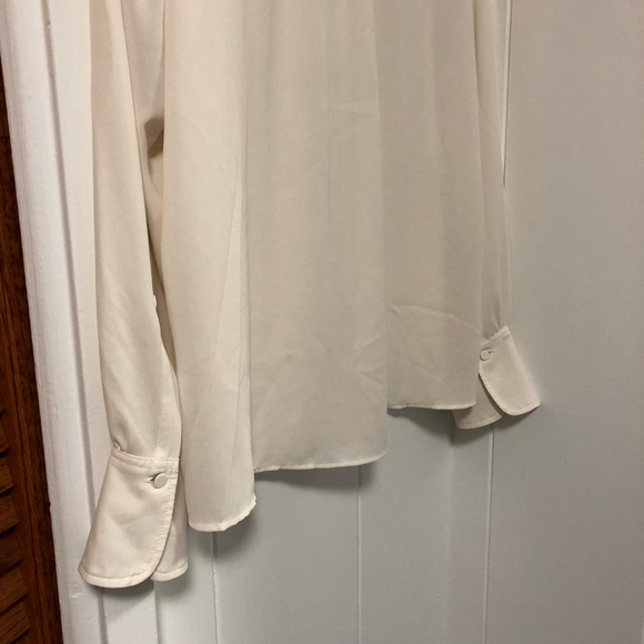 Ann Taylor Long Sleeve Blouse - Picture 9 of 9